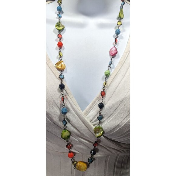 Candycore Rainbow Shell And Gem Beaded Necklace - Picture 4 of 6
